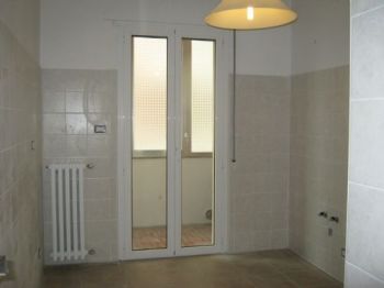 Appartamento con terrazzo e posto auto - Altre fotografie