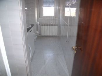 Casa arredata con garage San Giorgio Su Legnano - Altre fotografie