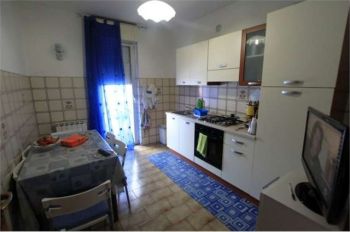 Appartamento arredato con garage S.antonio - s. andrea