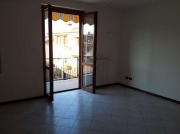 Casa con aria condizionata e garage