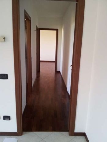 Casa con aria condizionata e garage