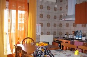 Casa arredata con balcone Scala greca
