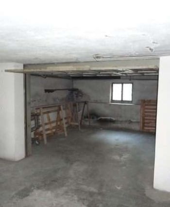Appartamento con garage e balcone Centrale