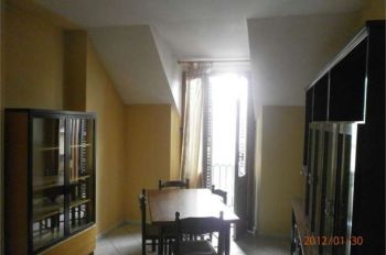 Casa arredata con balcone Torino