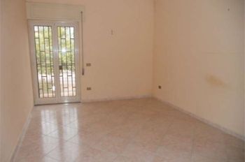 Trilocale con garage e balcone Quarto