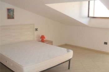 Casa arredata con aria condizionata