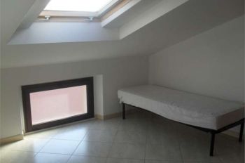 Casa arredata con aria condizionata