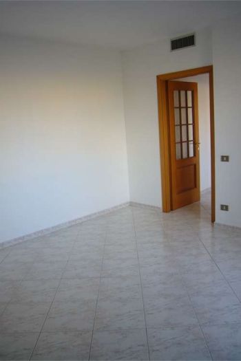 Casa nuova costruzione con balcone Quartu Sant'elena