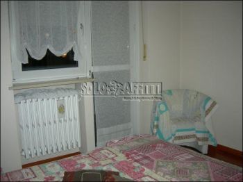 Trilocale arredato con balcone Mirafiori sud