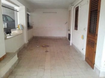 Trilocale con terrazzo Palermo