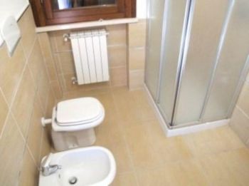 Appartamento con balcone e giardino - Altre fotografie