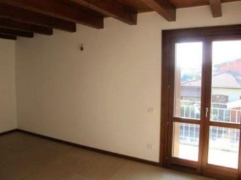 Appartamento con balcone e giardino - Altre fotografie