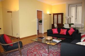 Appartamento arredato con balcone Centro storico - Altre fotografie
