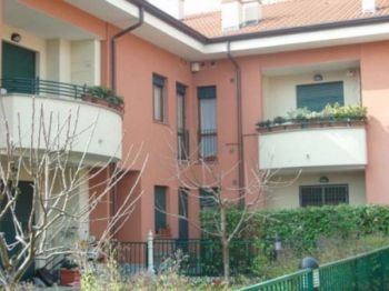 Bilocale arredato con garage Gessate - Altre fotografie