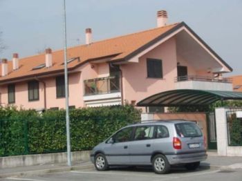 Bilocale arredato con garage Gessate - Altre fotografie