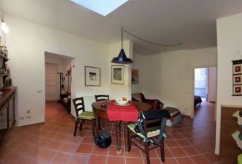Casa arredata con balcone Centro storico - Altre fotografie