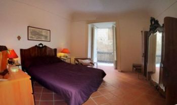 Casa arredata con balcone Centro storico - Altre fotografie