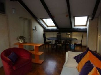 Attico arredato con balcone Centro - Altre fotografie
