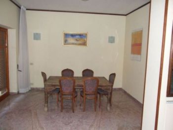 Casa arredata con terrazzo Appio latino, appia nuova, appio pignatelli, capannelle - Altre fotografie