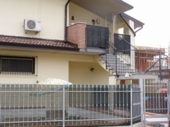 Casa con terrazzo e garage Motta Visconti - Altre fotografie