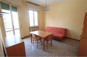 Bilocale arredato con balcone S. cuore - s. martino