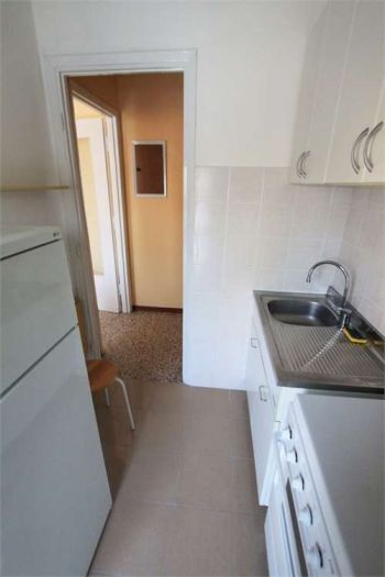 Bilocale arredato con balcone S. cuore - s. martino