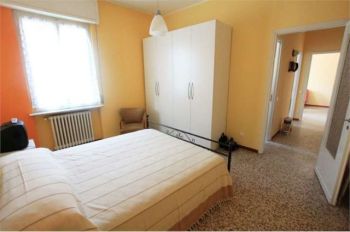 Bilocale arredato con balcone S. cuore - s. martino