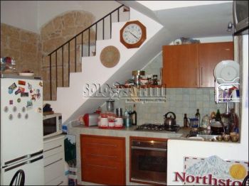 Villa arredata con balcone Borgo antico - s. nicola