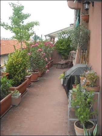 Bilocale arredato con terrazzo Sant'adele