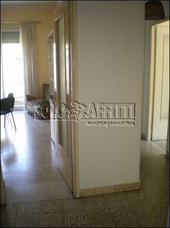 Appartamento arredato con balcone V.le libert�