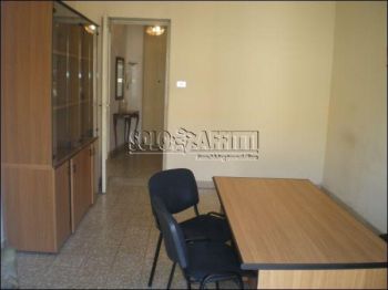 Appartamento arredato con balcone V.le libert�