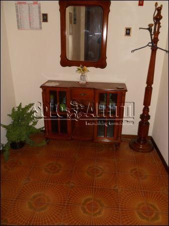 Bilocale arredato con balcone Centro