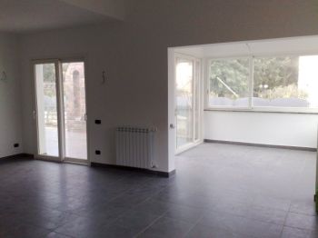 Appartamento nuova costruzione con terrazzo