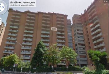 Monolocale affitto Palermo - Ingresso