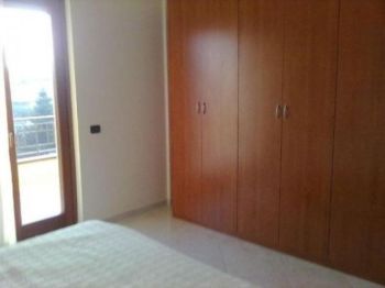 Bilocale arredato con terrazzo Caserta - Altre fotografie