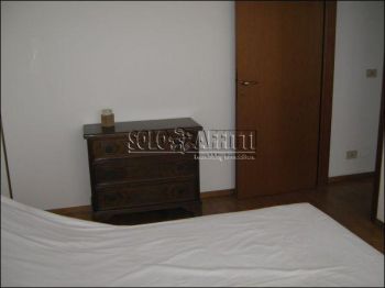 Casa arredata con balcone Cusano Milanino