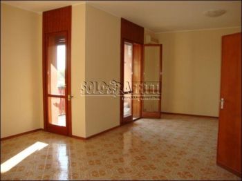 Appartamento nuova costruzione con balcone