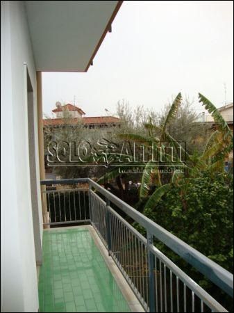 Bilocale arredato con balcone La scogliera