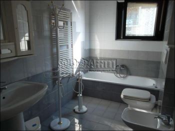 Casa studenti con garage Madonna alta