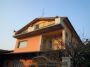 Casa con balcone e posto auto Padergnone