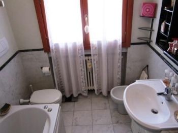 Appartamento arredato con terrazzo P.ta genova, romolo, solari