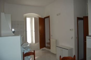 Trilocale arredato Martina Franca