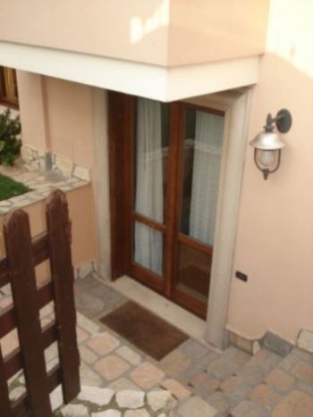 Casa nuova costruzione con giardino - Altre fotografie