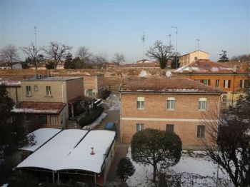 Appartamento arredato con posto auto - Altre fotografie