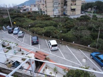 Appartamento arredato con posto auto - Altre fotografie