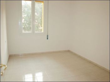 Appartamento con balcone e posto auto - Altre fotografie