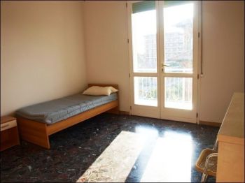 Appartamento arredato con garage Centro - Altre fotografie