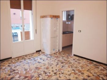 Casa arredata con balcone Casalecchio centro - Altre fotografie