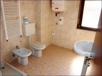 Casa con garage e balcone Nord - Altre fotografie