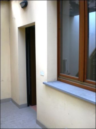 Bilocale arredato con terrazzo Centro - Altre fotografie